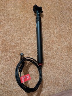 Teleskopická sedlovka Rock ShoxReverb Stealth