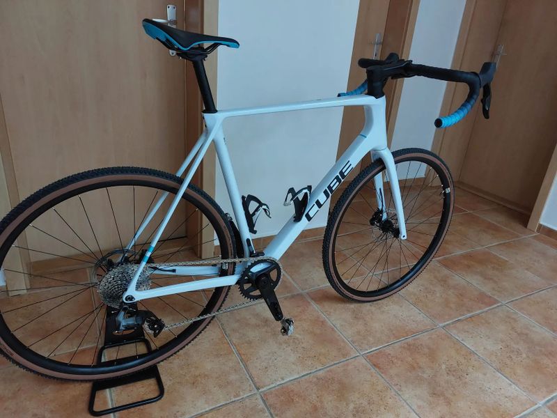 Cube Cross race c 62