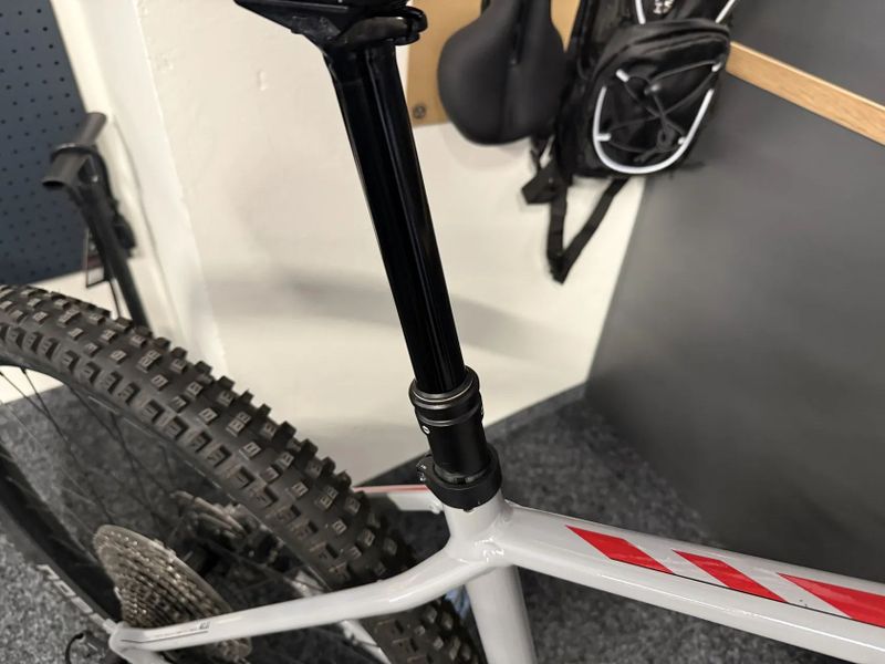 Canyon Grand Canyon 8 2023 velikost L FOX XT