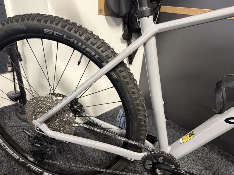 Canyon Grand Canyon 8 2023 velikost L FOX XT