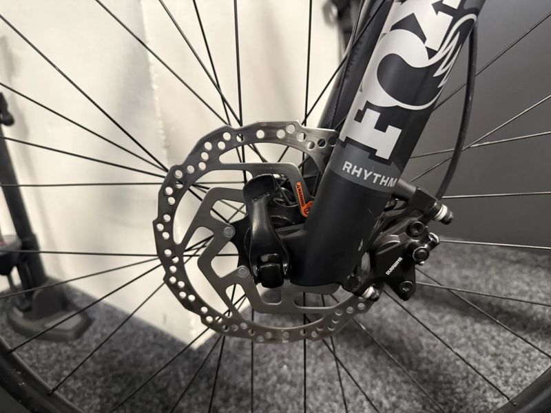 Canyon Grand Canyon 8 2023 velikost L FOX XT