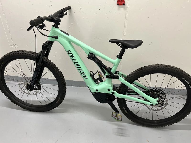 Prodám Specialized Turbo Levo 2022