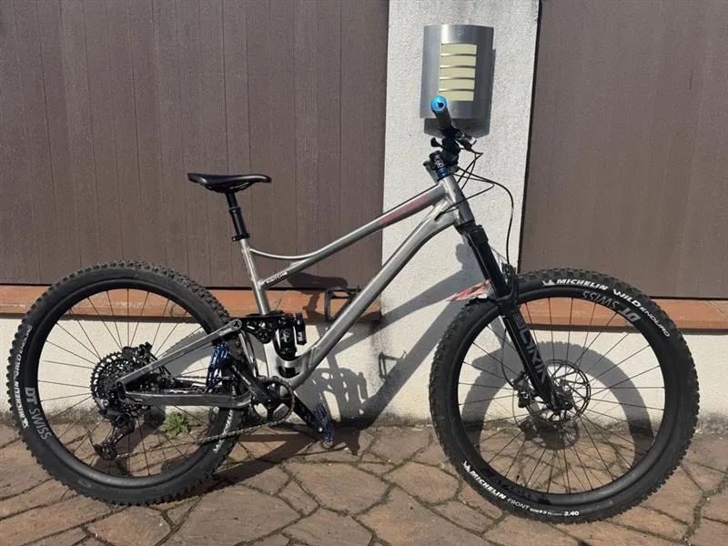 Banshee Bikes Prime V 3.2