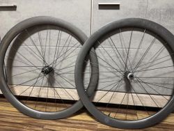 Prodám karbonová kola Black Inc. 