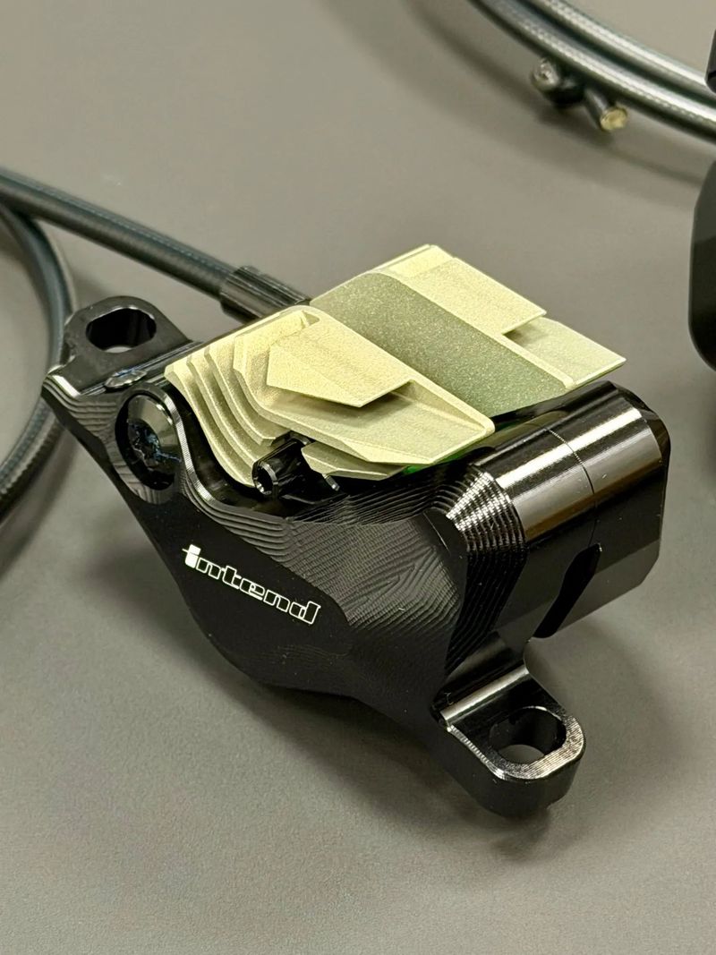 Brzdy Intend Trinity 2.0 Black