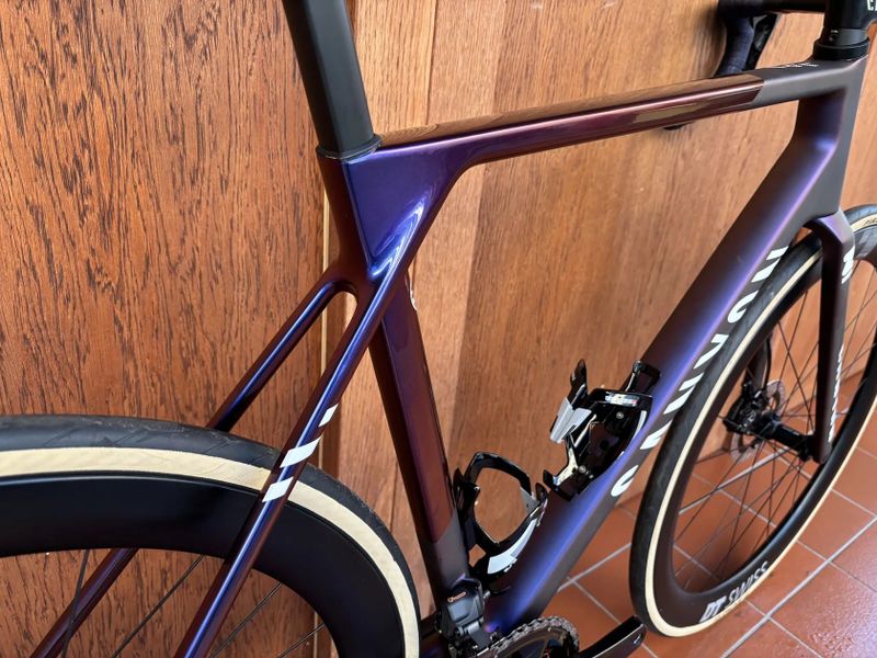 Canyon Ultimate CFR Di2 Aero - velikost L (540 mm) - ULTEGRA di2 2x12, DURA-ACE kliky, DT SWISS ACR