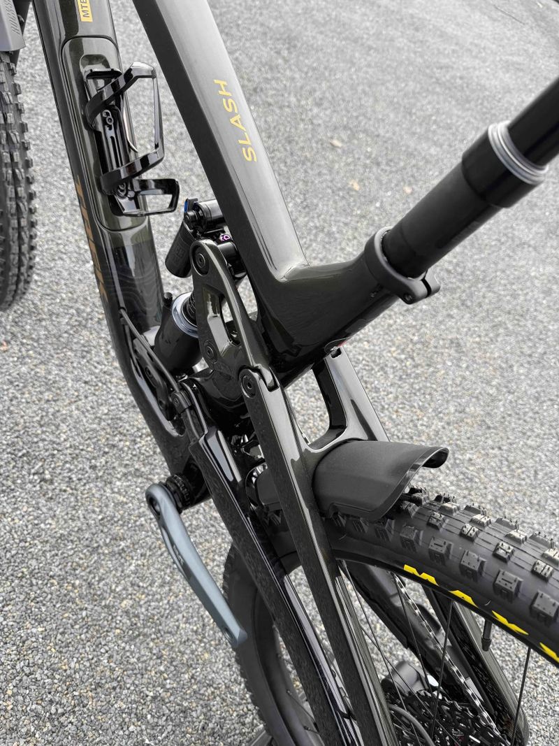 TREK Slash 9.8 GX AXS T-Type Gen 6