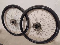 Prodám kompletní kola Vision Team 30