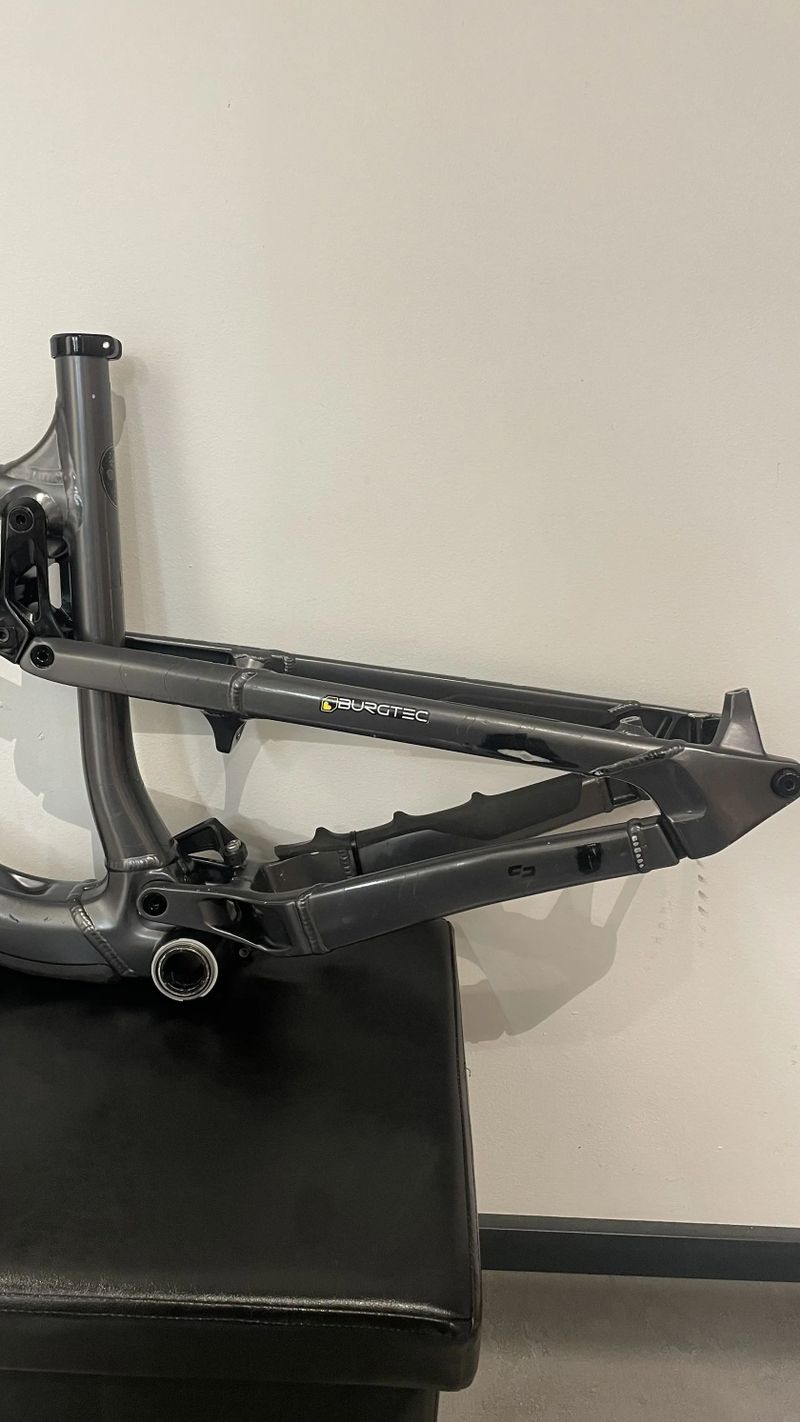 Rocky Mountain Slayer L 29"