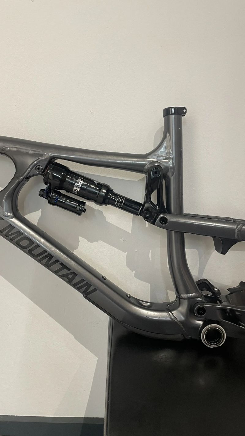 Rocky Mountain Slayer L 29"