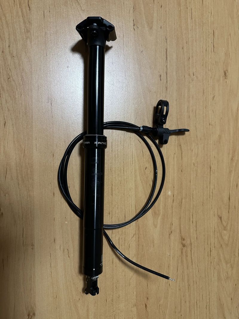 X-Fusion Manic 30,9 mm délka 125 mm, teleskopická sedlovka, včetně páčky, zánovní