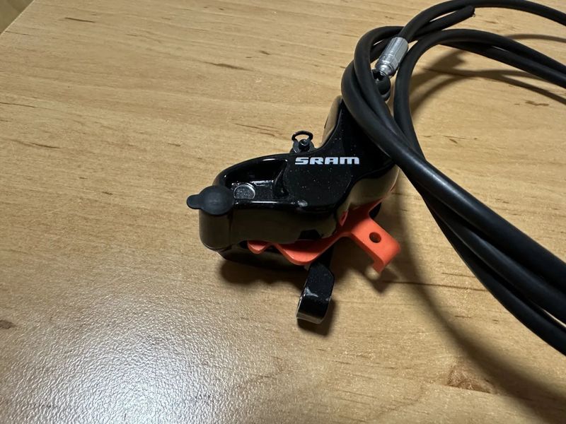 Brzdy SRAM GUIDE T, čtyřpístkové, zánovní