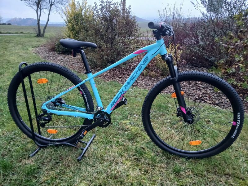 Rock Machine Catherine 10