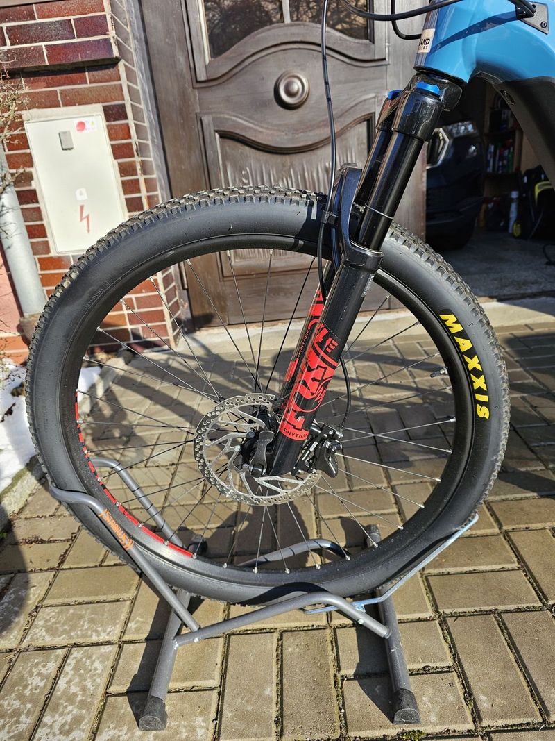 Cube Stereo Hybrid 120 Race 625 