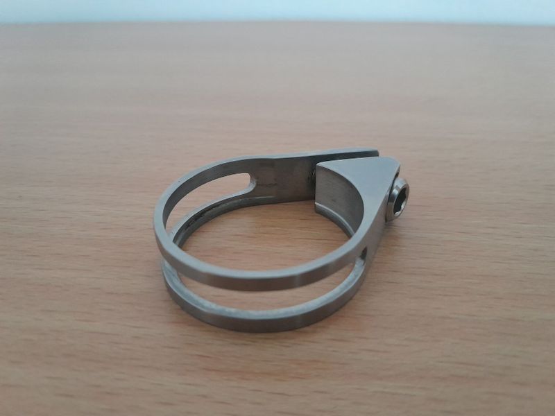 Titanová objímka 34.9 mm