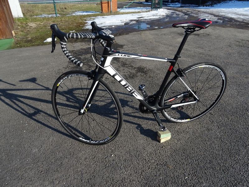 Prodám silničku Cube attain race GTC
