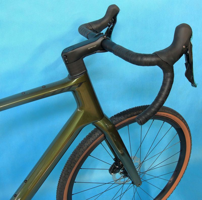 SCOTT Addict Gravel 2023/2024 - atraktivní karbonový gravel – NOVÝ
