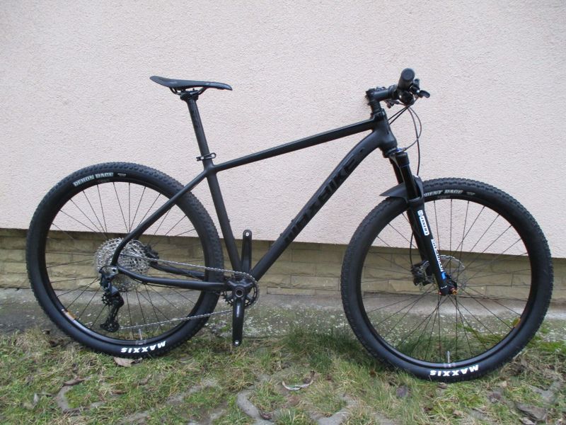Rezervacekolo Maxbike M909 19", vidlice Suntour Axon RL-RC air, Shimano XT/SLX 1x12, BOOST pevné osy