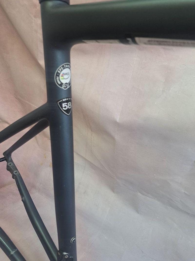 Karbonovy ram Specialized Tarmac Sport disc SL6, vel. 58