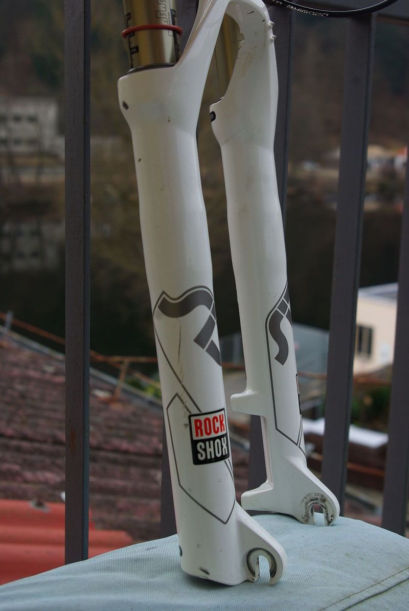 Rock Shox SID RLT, 26" v super stavu