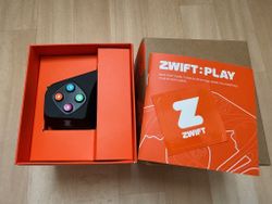Prodám Zwift Play
