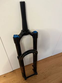 FOX 36 Performance 29" E-bike 150mm