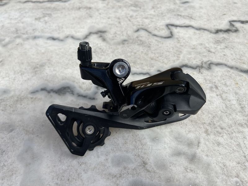 Shimano 105 RD-R7000 GS 11 st. přehazovačka, černá