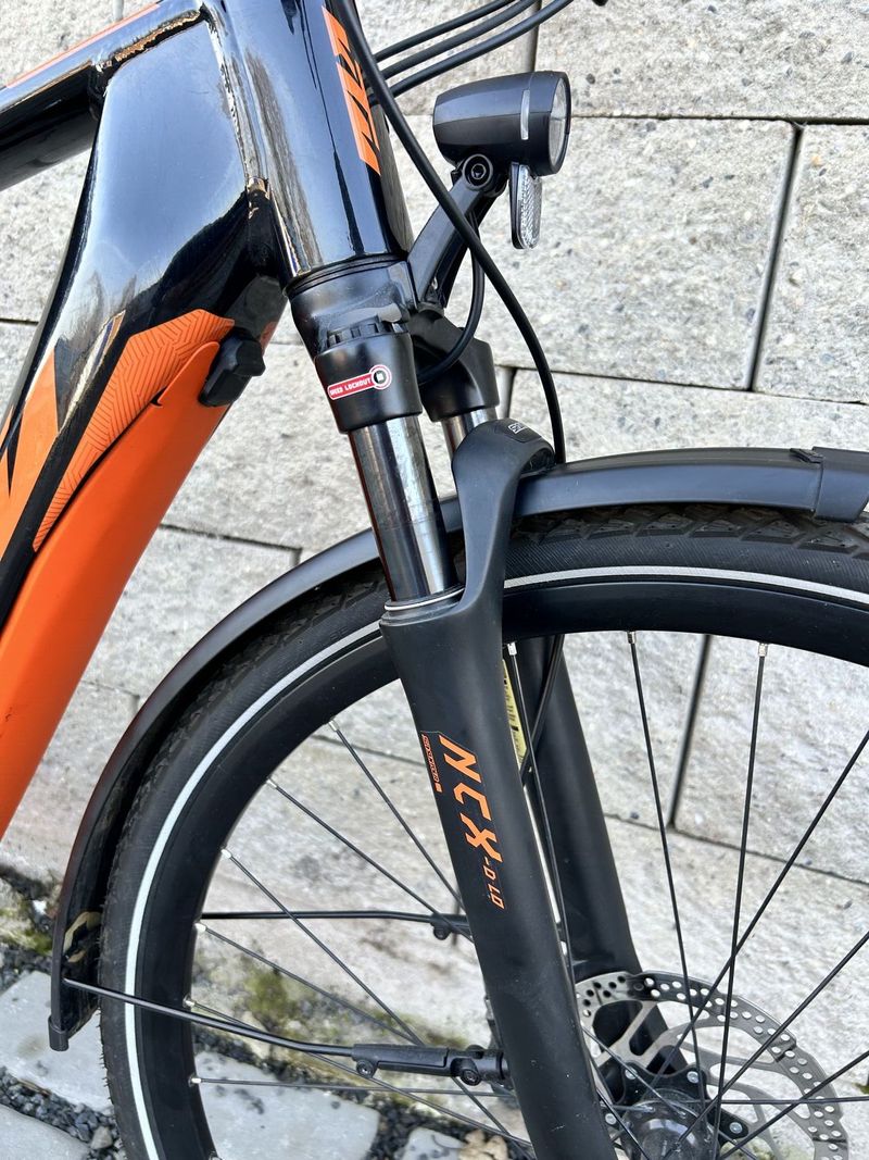 Elektrokolo KTM Macina Sport 630