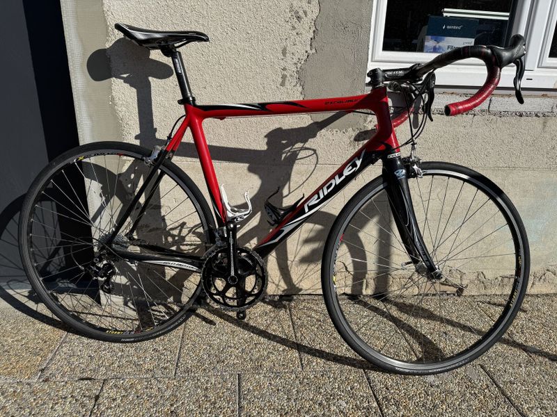 Celokarbonové silniční kolo Ridley Excalibur