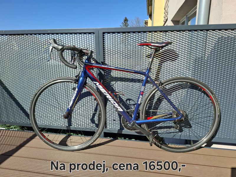 Silniční kolo Merida SCULTURA 300