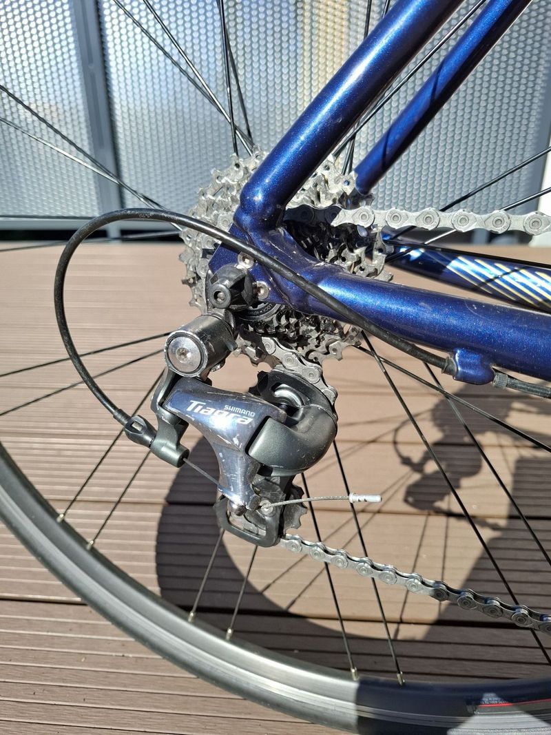 Silniční kolo Merida SCULTURA 300