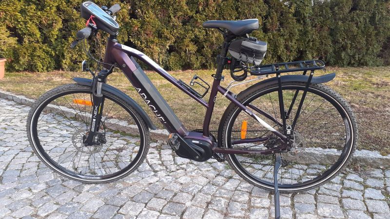 Prodám dámské elektrokolo Apache Matta
