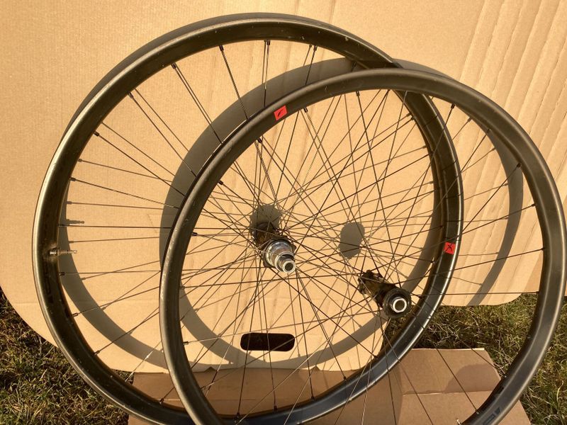 FULCRUM RED ZONE CARBON 29 Boost 29“