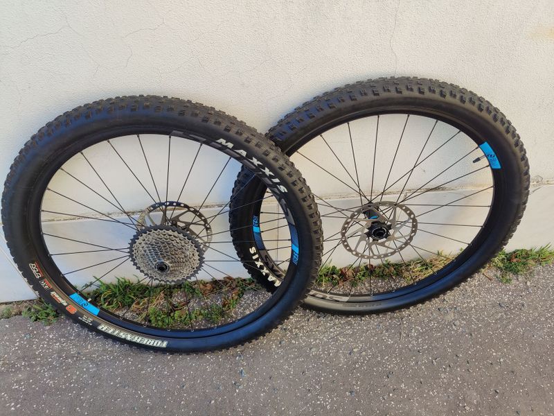 Syncros TR2.0 boost, 27,5*2,35 maxis, SLX 11