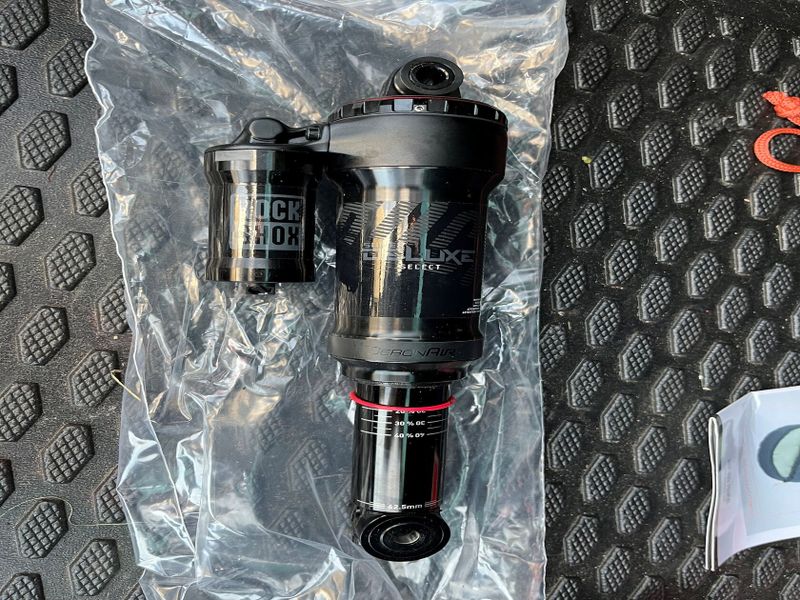 Tlumič Rock Shox Super Deluxe Select -> 230x65