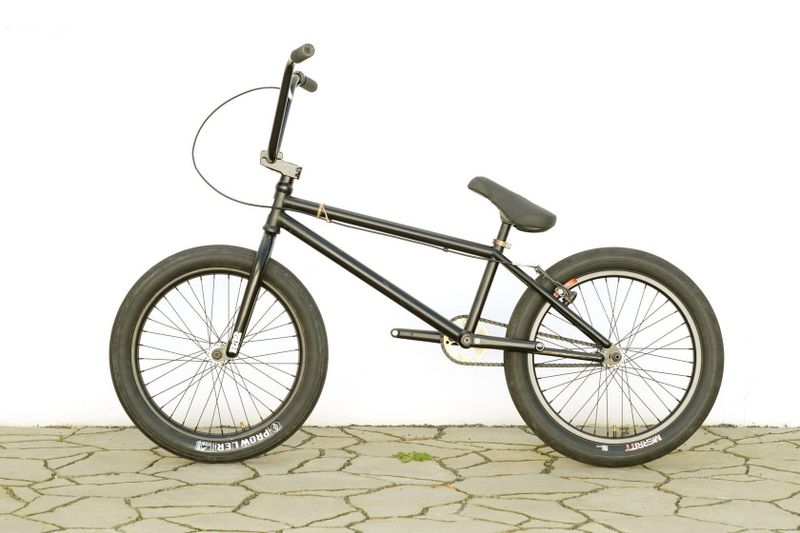BMX Deluxe velikost 21 