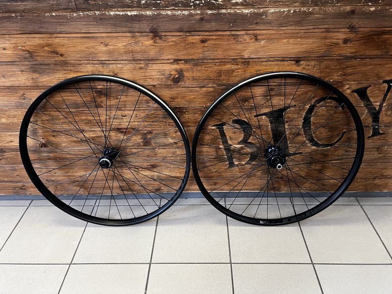 Přední enduro kolo WTB STi30 29"