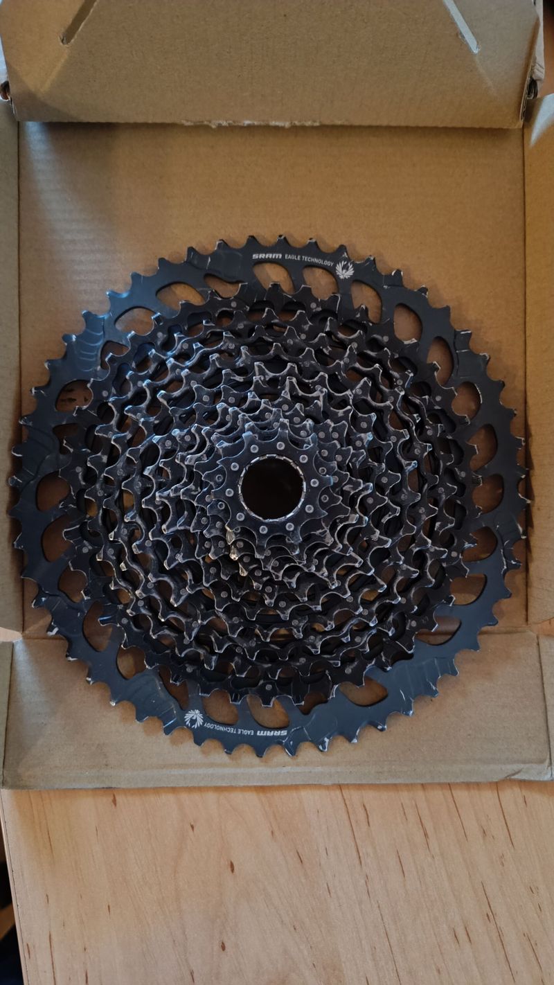 Prodám kazetu SRAM XG 1275 10-52