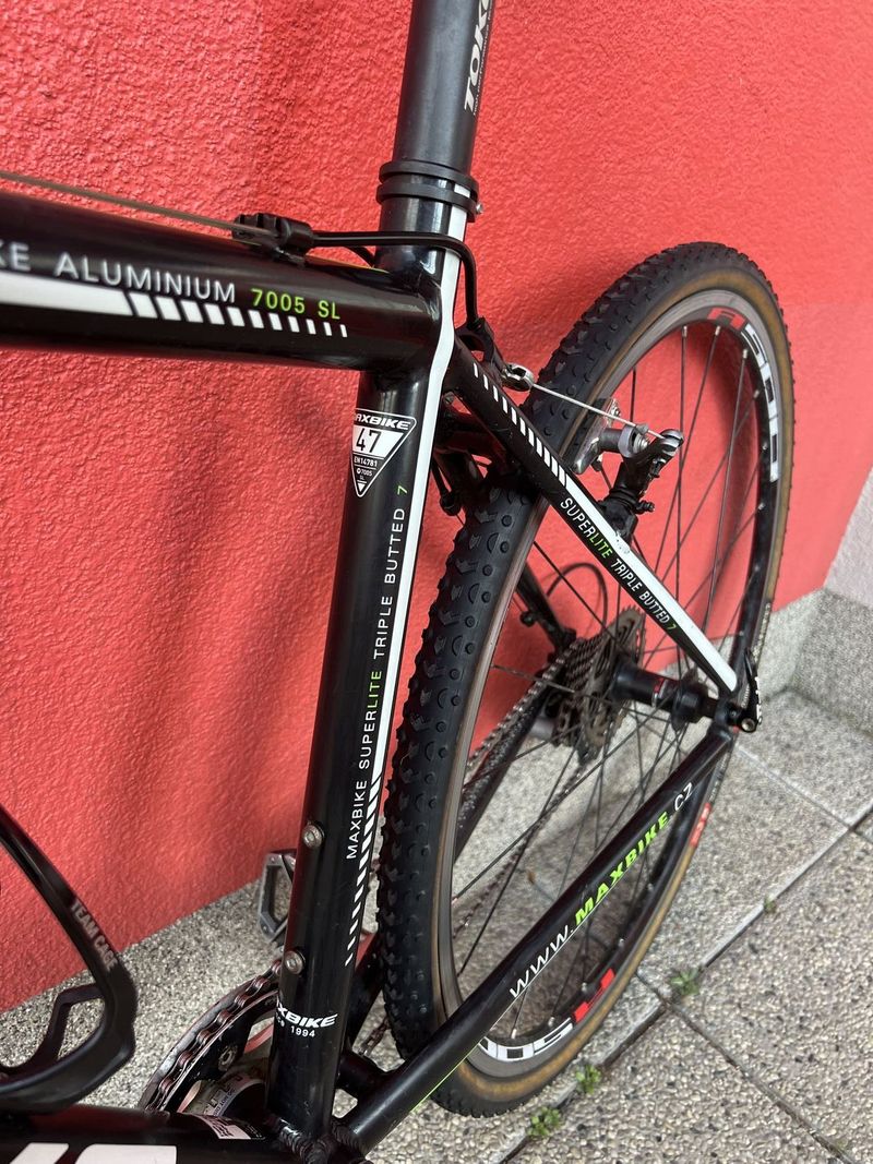 Cyklocrossove kolo Maxbike cx4000