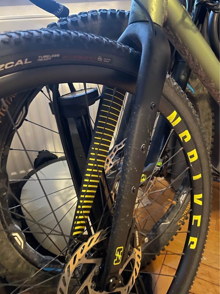 Nerozbalená karbonová vidlice NS Bike