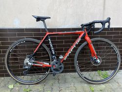 Cyklokros/gravelové kolo Focus Mares CX Disc Di2 elektro-řazení