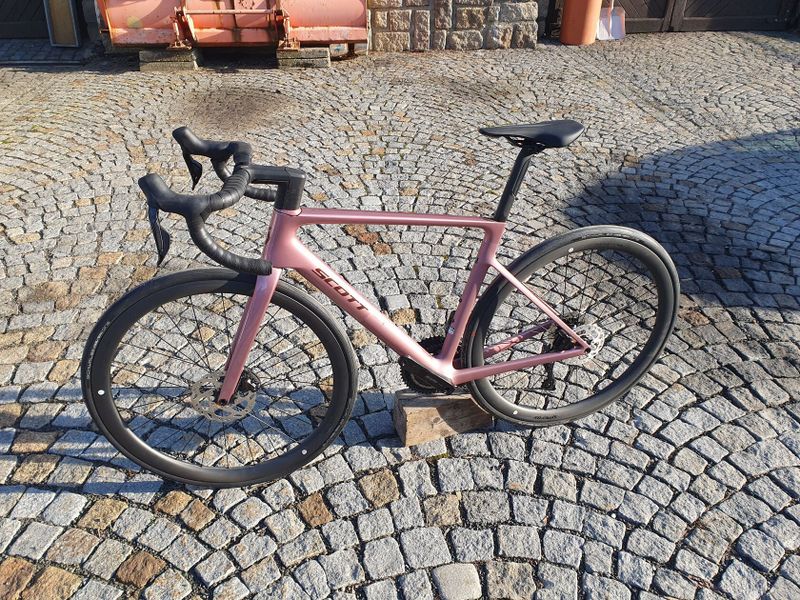 SCOTT ADDICT RC 30 vel.M modelový rok 2025 záruka výrobce do 02/ 2027 