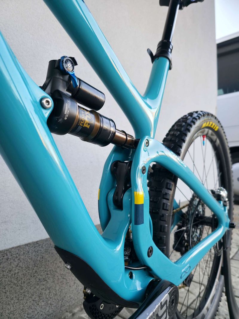 Horské kolo Yeti SB 5.5 Turg Carbon XTR 29″ velikost L
