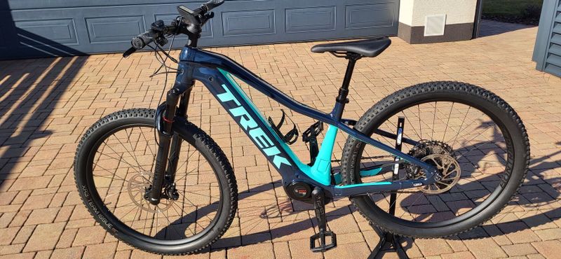 Trek Powerfly 7 baterie 625 Wh - Záruka