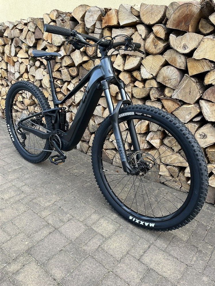 Giant Liv Embolden E+ Pro 1, 29",velikost S