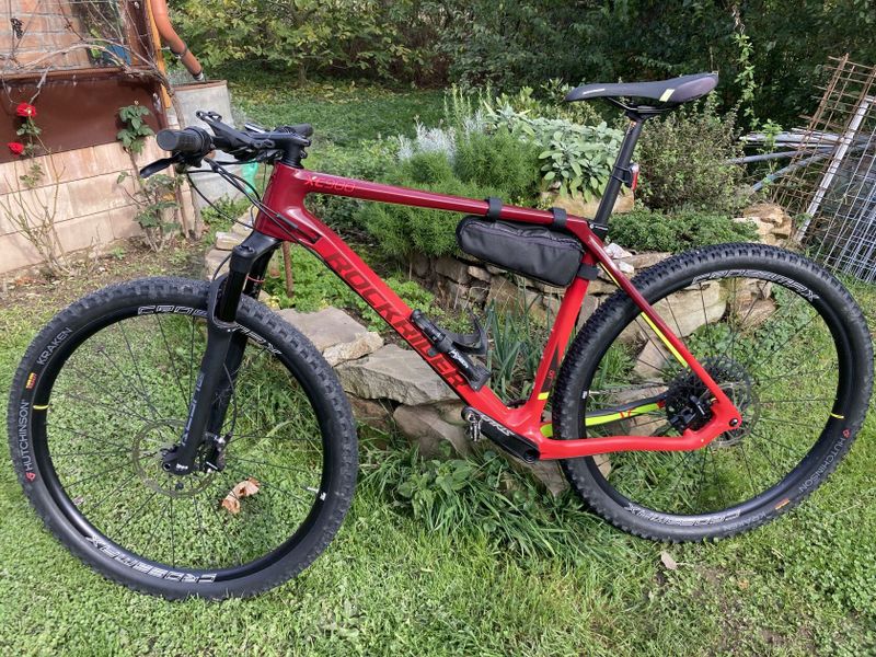Prodám karbonové horské kolo Rockrider