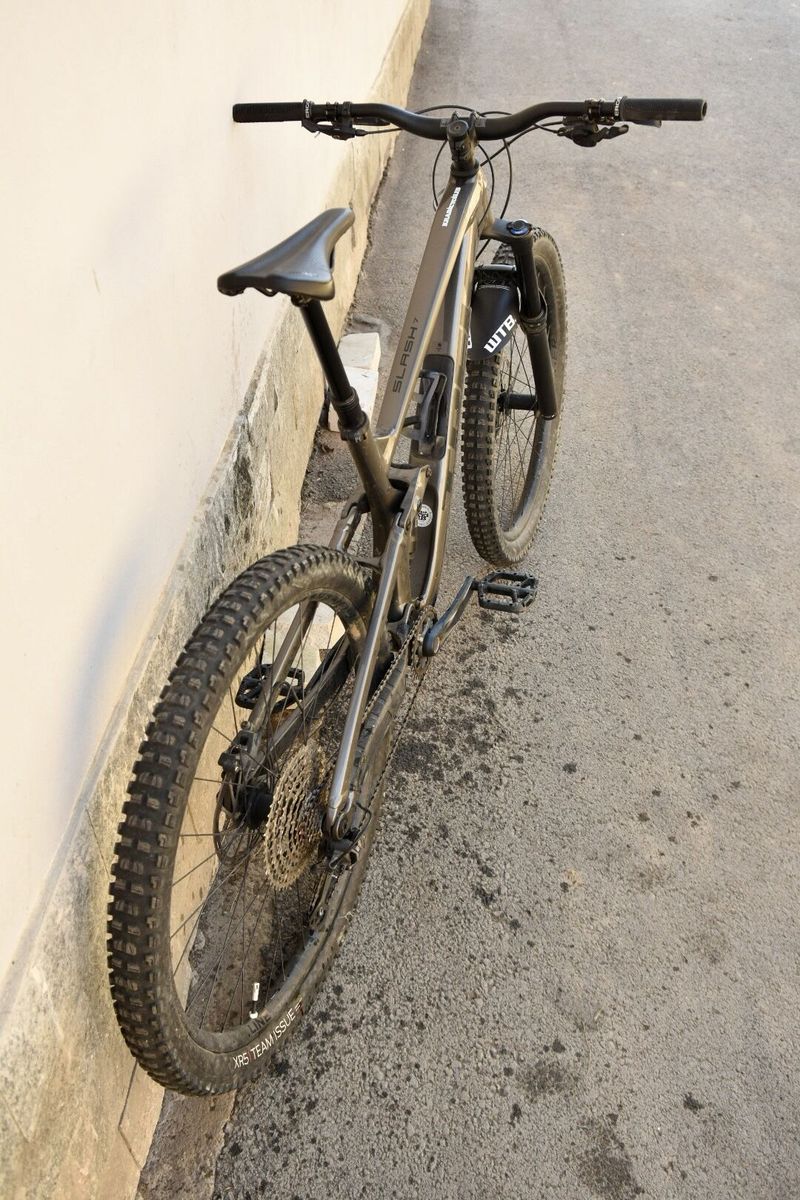 Trek Slash 7 Vel. L (2023)