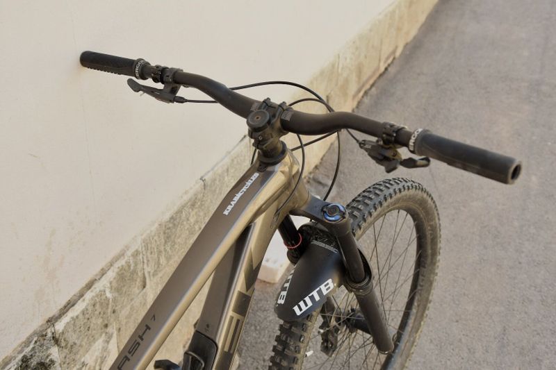 Trek Slash 7 Vel. L (2023)