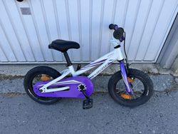 Specialized Hotrock 12” + balancni kolecka