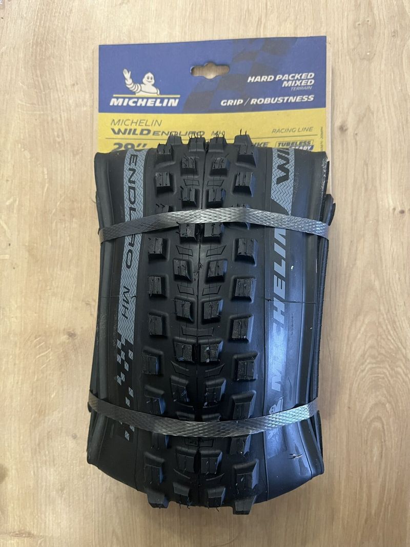 Nový plášť Michelin Wild Enduro Racing Line MH 29”